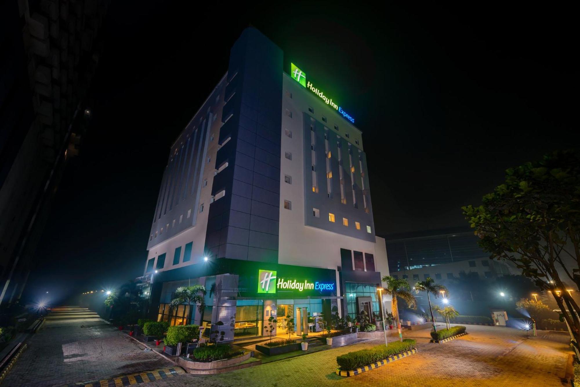 Holiday Inn Express Greater Noida Knowledge Park By Ihg 外观 照片